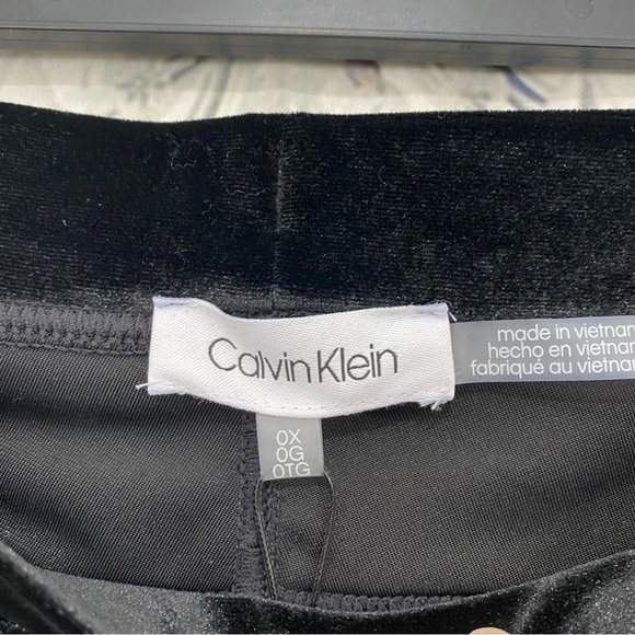 NEW Calvin Klein Size 0X Black Modern Leggin Slim Leg Velvet Pants Faux  Pockets - Picture 6 of 11